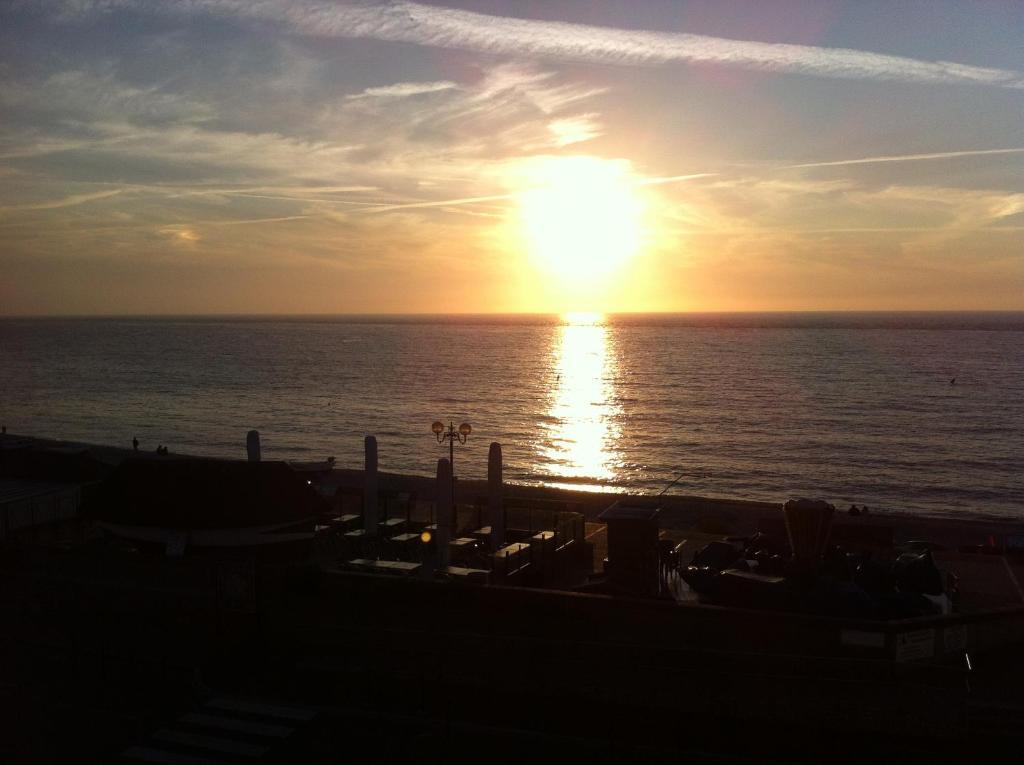 La Belle Vue Le Diamant Des Yeux Mer Et Golf Front Mer Etretat Ngoại thất bức ảnh